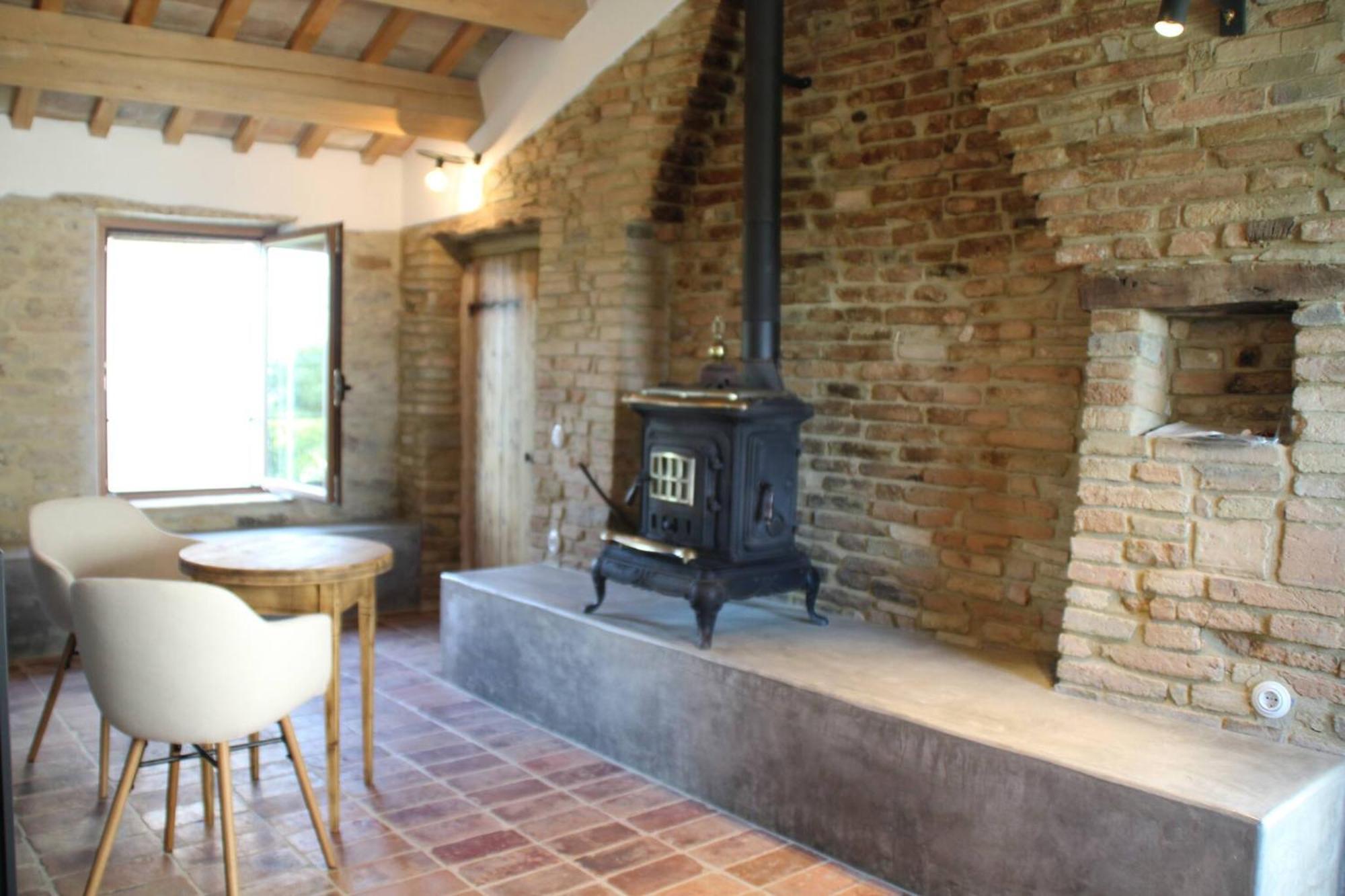 Villa Borgo Calbianco - Private House With Pool & Airco Cerreto Castello Exterior foto