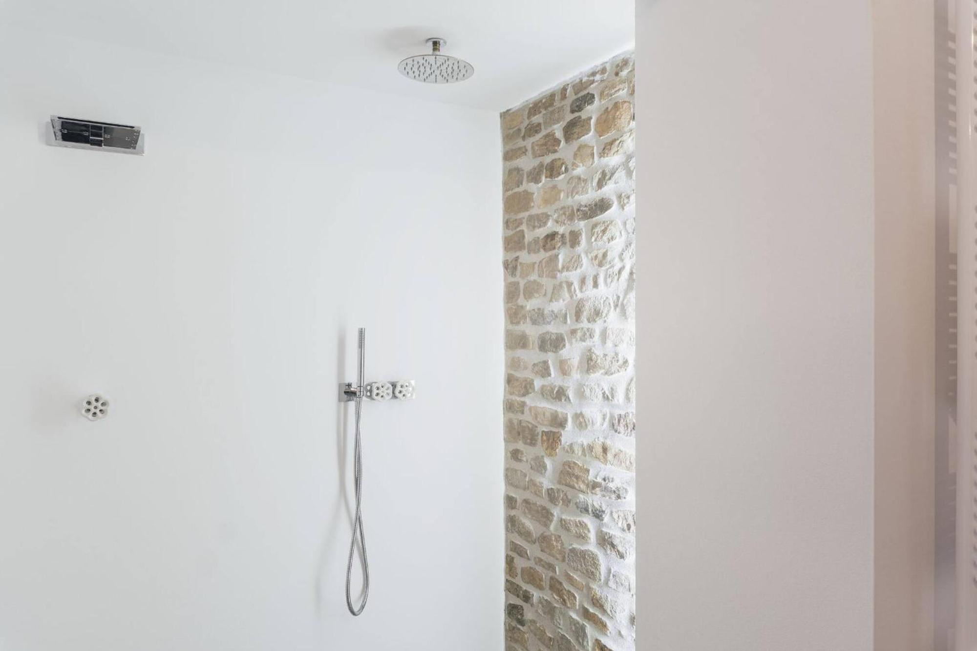 Villa Borgo Calbianco - Private House With Pool & Airco Cerreto Castello Exterior foto